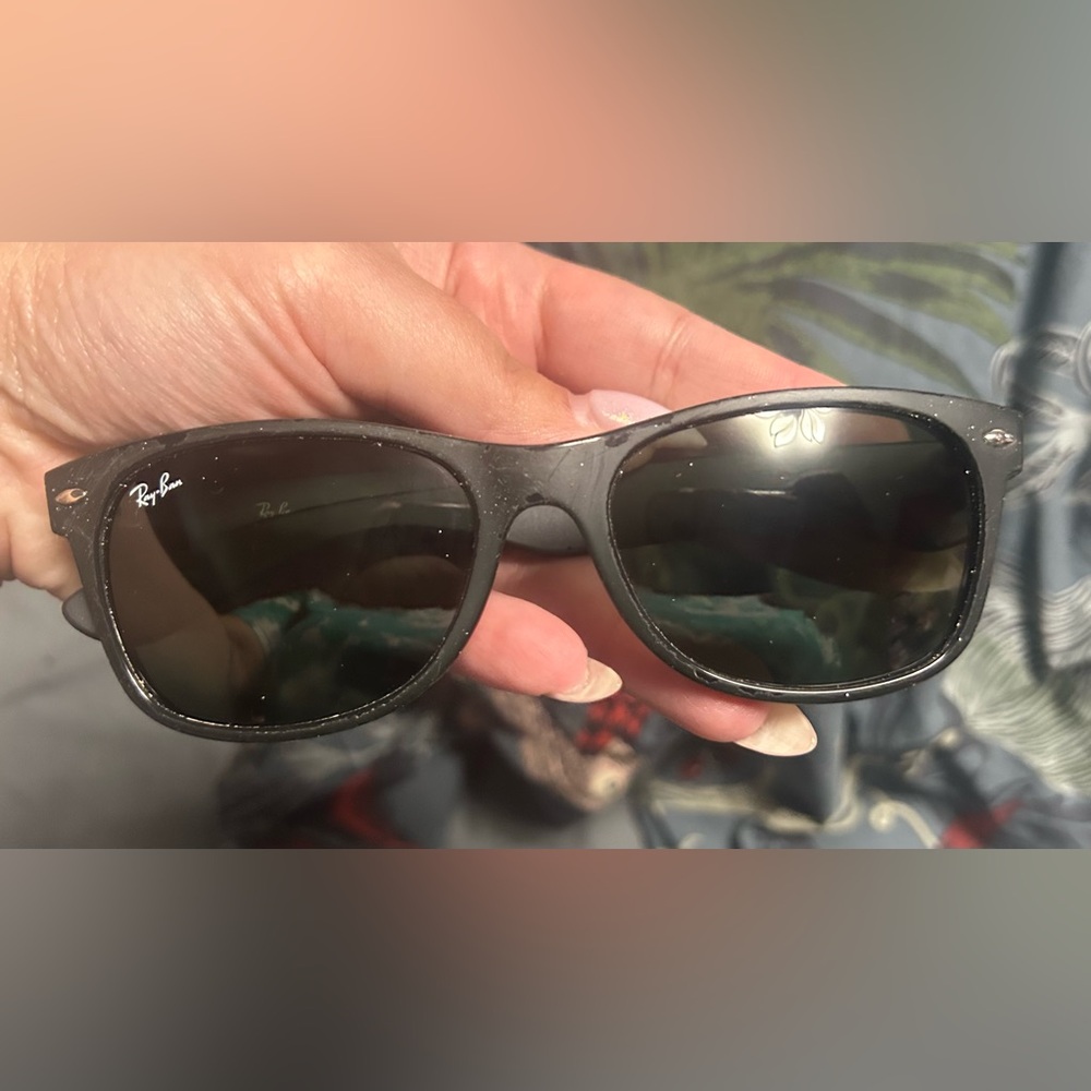Ray-Ban Classic Black Sunglasses